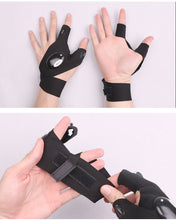 Cargar imagen en el visor de la galería, 2 Fingers Flashlight Fishing Glove
